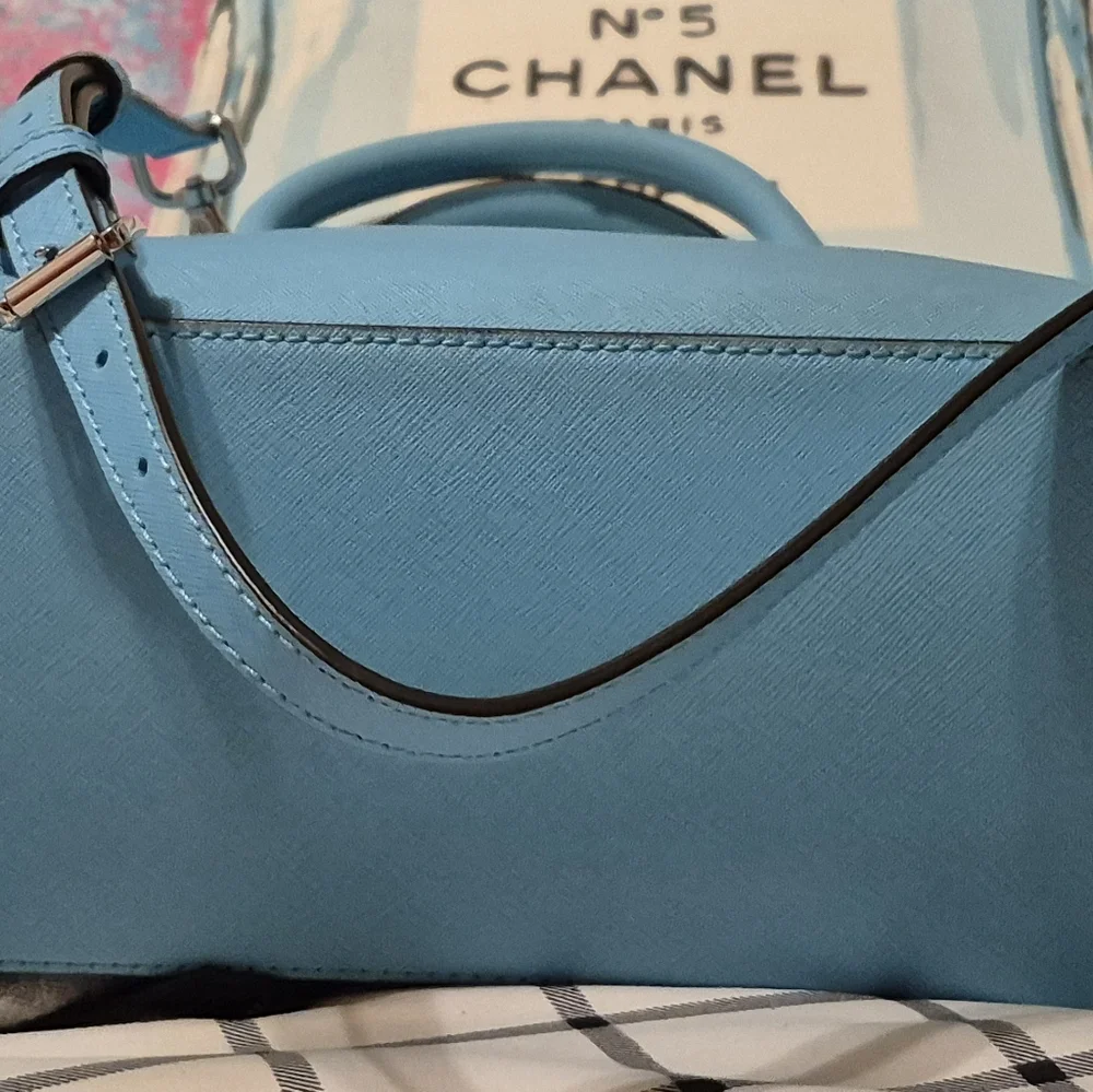 Michael Kors Cindy Large Dome Sachel/ Crossbody Turquoise Women's Bag - Picture 7 of 13